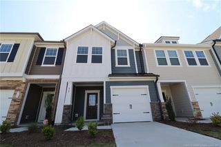 917 KENSLEY GROVE Lane 31, Fuquay Varina, NC 27526