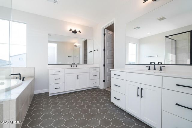 1492 E PRESCOTT Street, Gilbert, AZ 85298