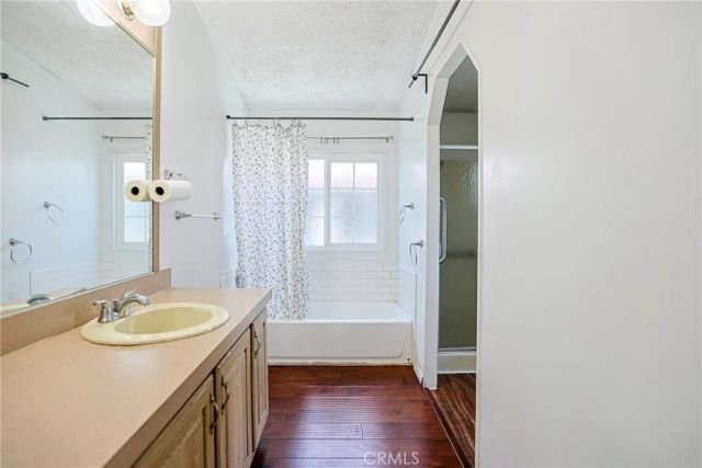 432 S Harbor 46, Santa Ana, CA 92704
