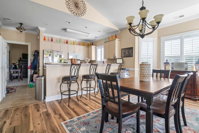 4843 Luster Leaf Cir Apt 401, Myrtle Beach, SC 29577