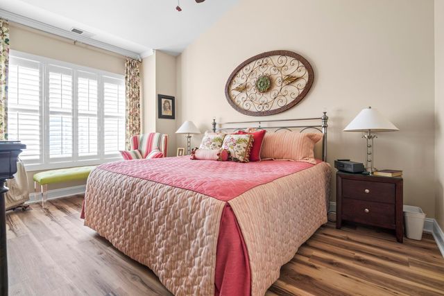 4843 Luster Leaf Cir Apt 401, Myrtle Beach, SC 29577