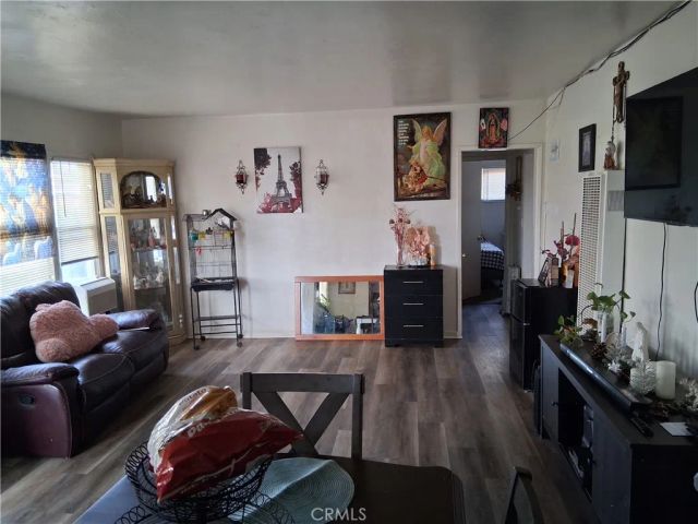1185 W Devonshire, Hemet, CA 92543