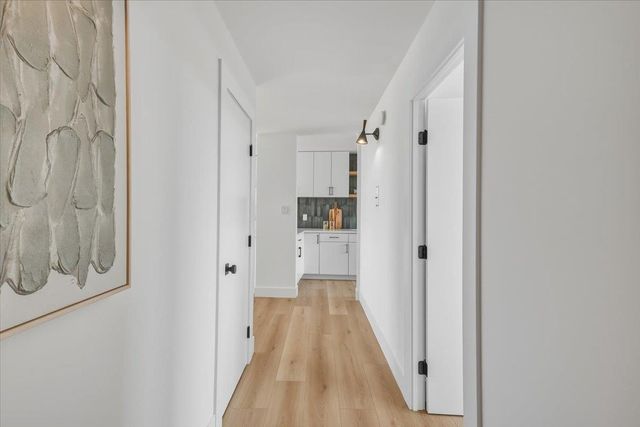 1000 North Point Street 201, San Francisco, CA 94109