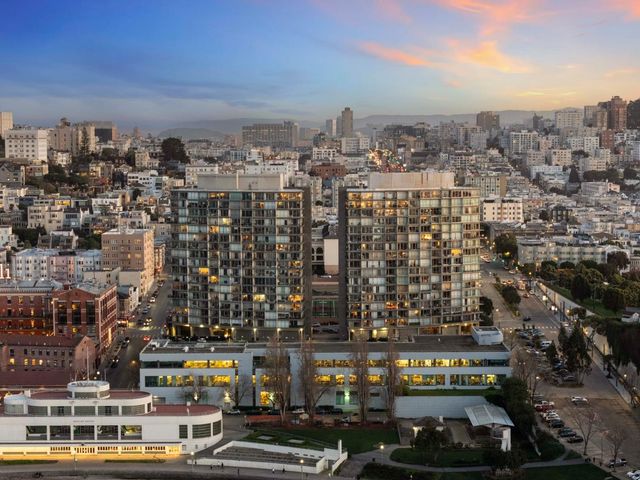 1000 North Point Street 201, San Francisco, CA 94109