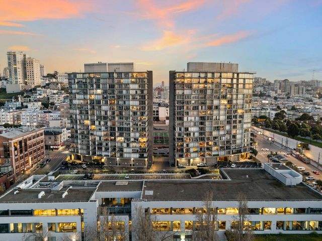 1000 North Point Street 201, San Francisco, CA 94109
