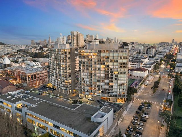 1000 North Point Street 201, San Francisco, CA 94109