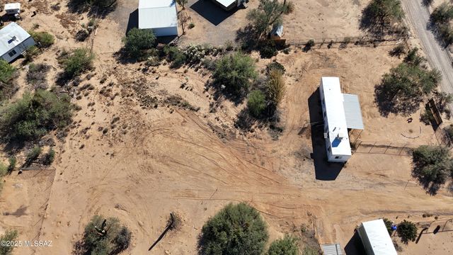6050 N Avra Road, Tucson, AZ 85743