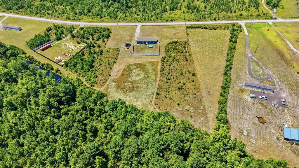 10072 Hardwick Rd., Nichols, SC 29581 — photo 4