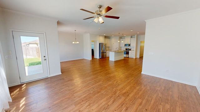 105 Magnolia Ln, Newton, AL 36352