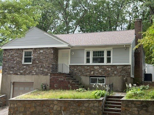 701 Vfw Parkway, Boston, MA 02132