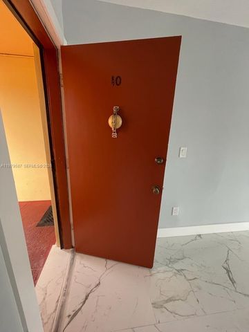 47 NW 47th Ave 10, Miami, FL 33126