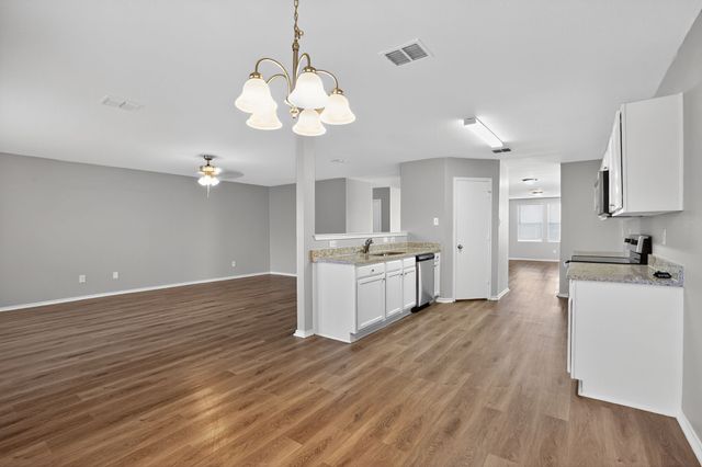 9236 Cheswick Drive, Fort Worth, TX 76123