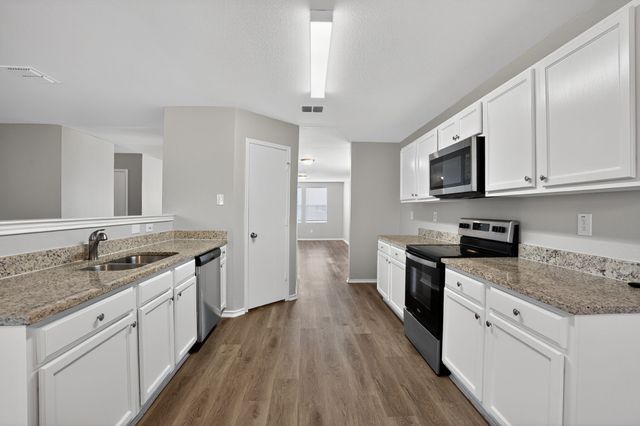 9236 Cheswick Drive, Fort Worth, TX 76123