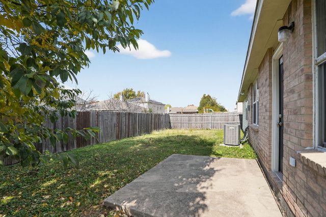 9236 Cheswick Drive, Fort Worth, TX 76123