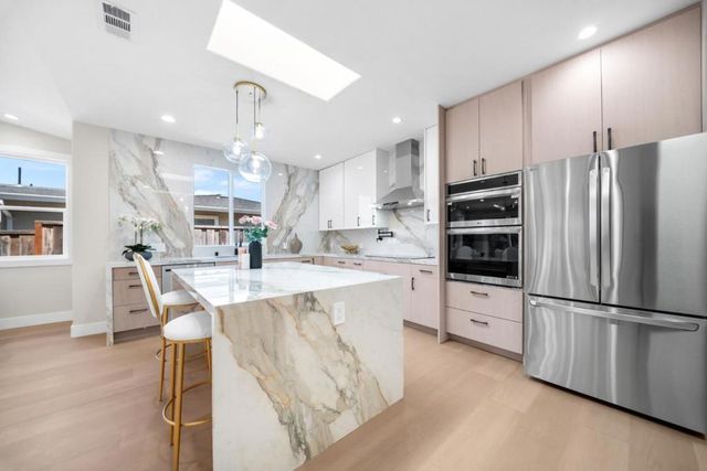 2448 Moraine Drive, Santa Clara, CA 95051