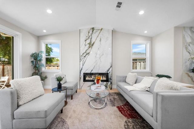 2448 Moraine Drive, Santa Clara, CA 95051