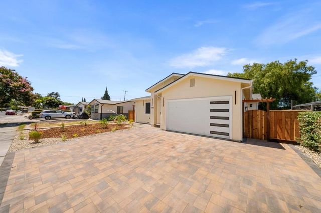 2448 Moraine Drive, Santa Clara, CA 95051