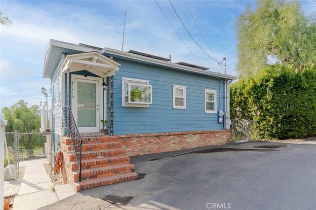 21410 Wahoo Trail, Chatsworth, CA 91311