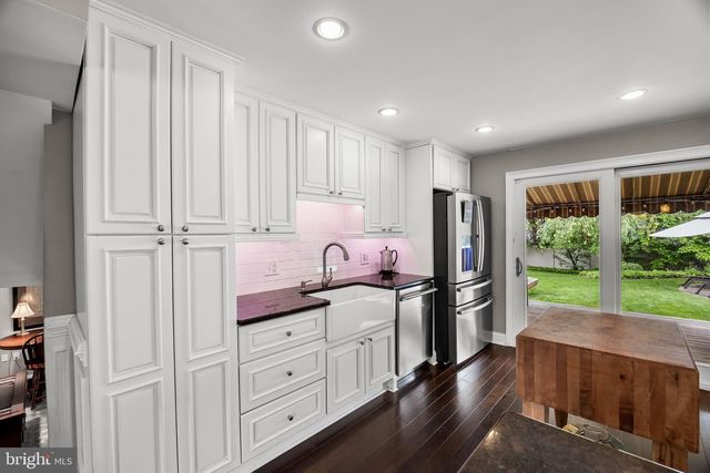 213 TIMOTHY CT, Cherry Hill, NJ 08034