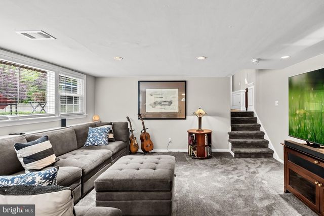 213 TIMOTHY CT, Cherry Hill, NJ 08034