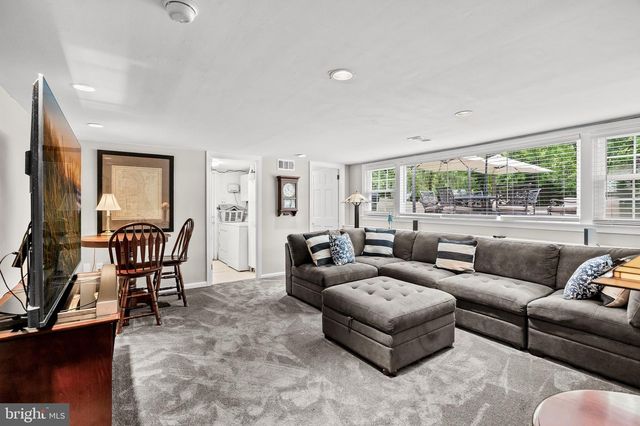 213 TIMOTHY CT, Cherry Hill, NJ 08034