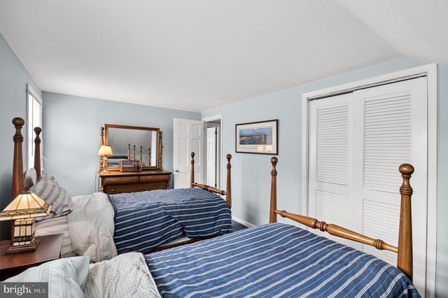 213 TIMOTHY CT, Cherry Hill, NJ 08034