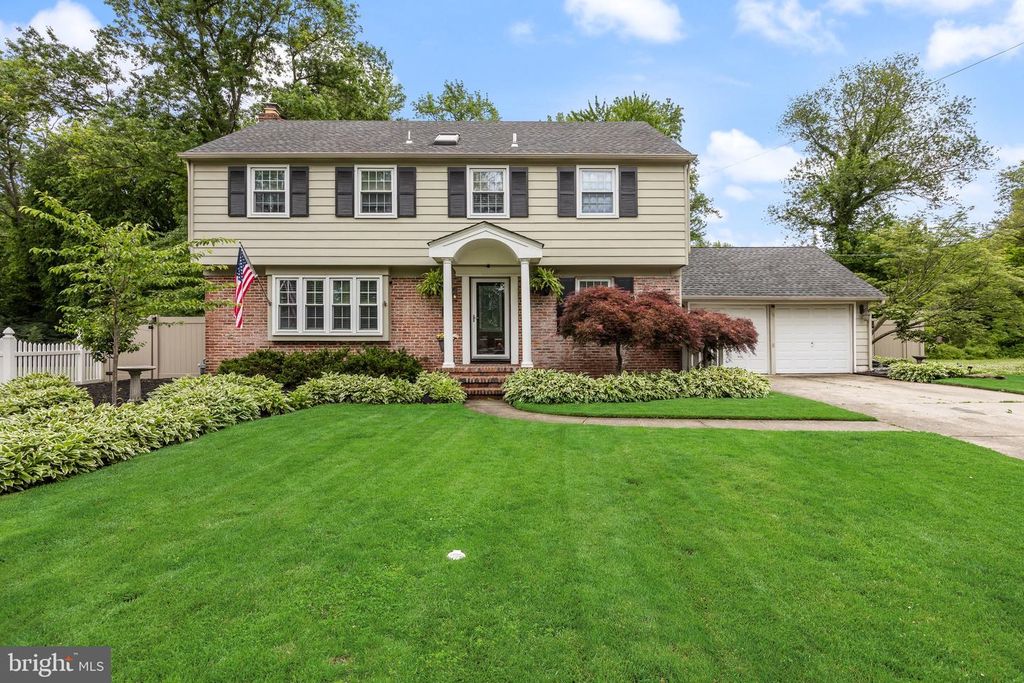 213 TIMOTHY CT, Cherry Hill, NJ 08034