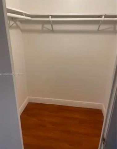 6700 Cypress Road 512, Plantation, FL 33317