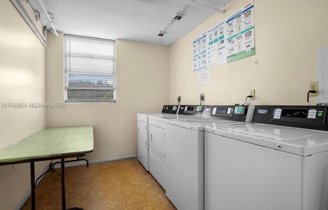 6700 Cypress Road 512, Plantation, FL 33317