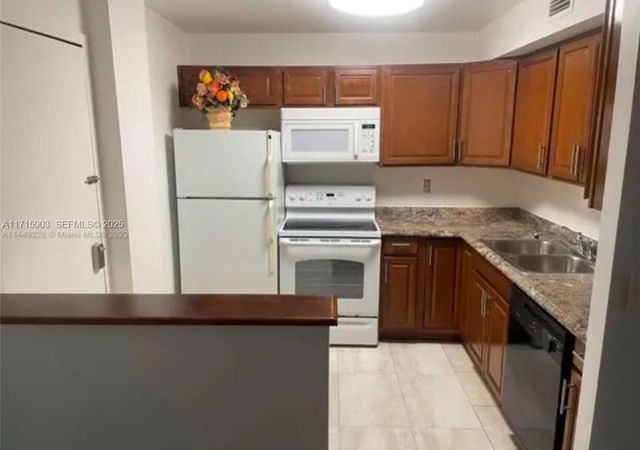 6700 Cypress Road 512, Plantation, FL 33317