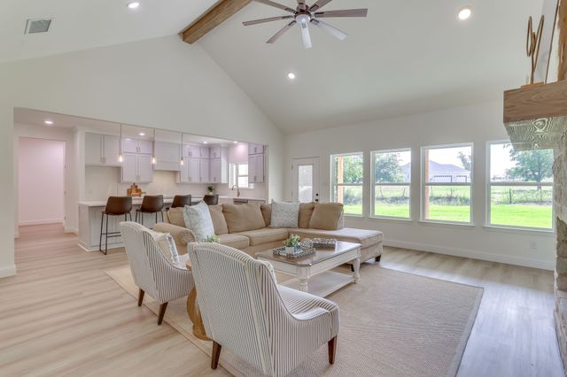 6705 Westover Drive, Granbury, TX 76049