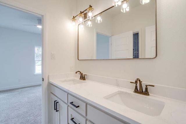 6705 Westover Drive, Granbury, TX 76049