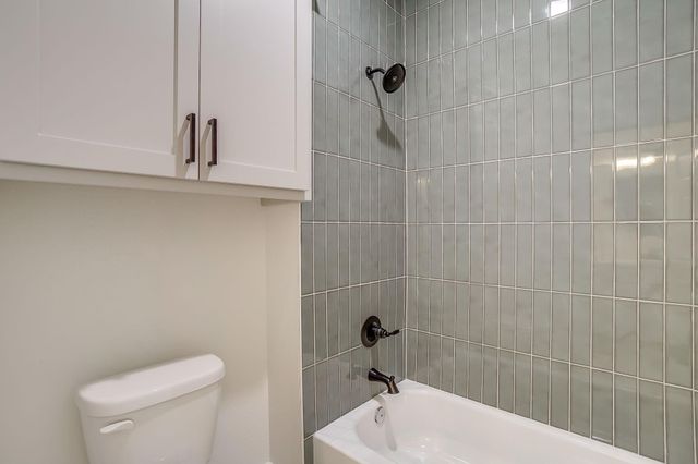 6705 Westover Drive, Granbury, TX 76049