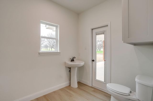 6705 Westover Drive, Granbury, TX 76049