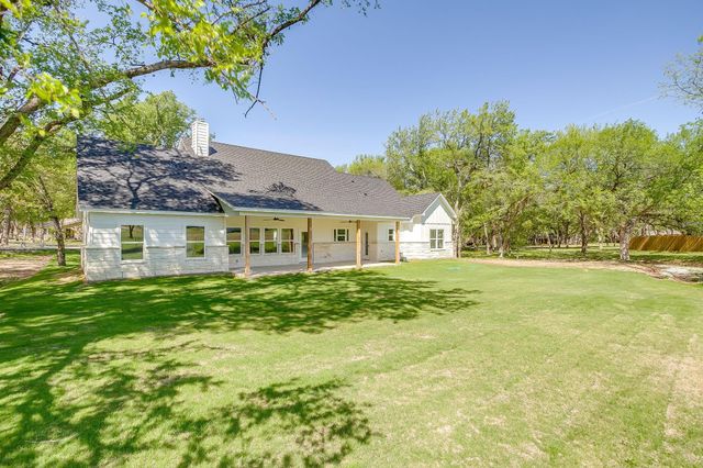 6705 Westover Drive, Granbury, TX 76049
