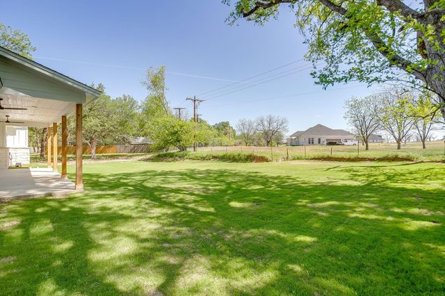 6705 Westover Drive, Granbury, TX 76049