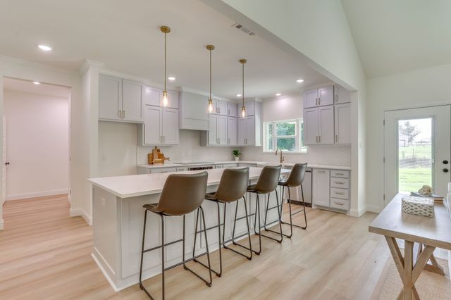 6705 Westover Drive, Granbury, TX 76049