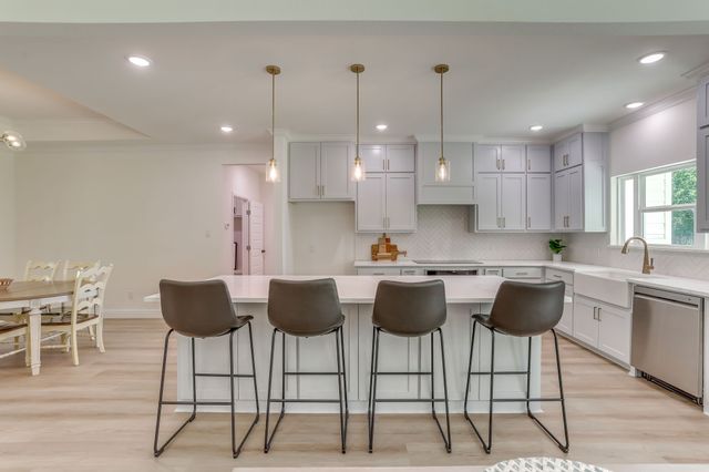 6705 Westover Drive, Granbury, TX 76049