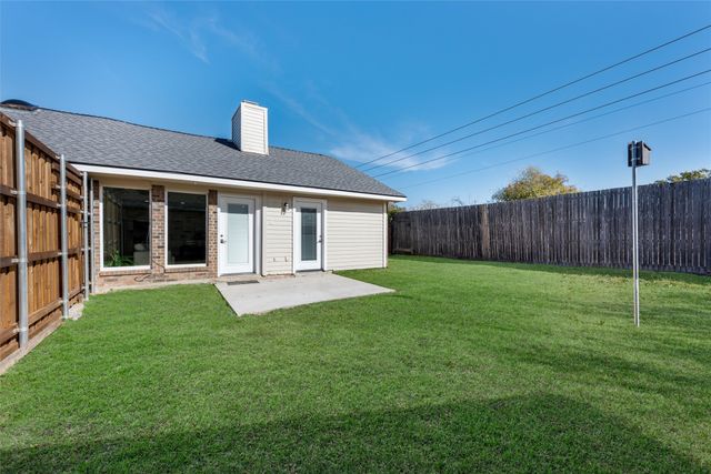 2159 Stradivarius Lane, Carrollton, TX 75007