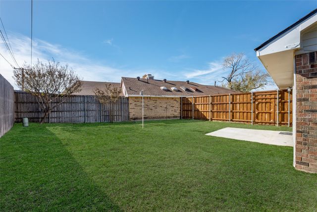 2159 Stradivarius Lane, Carrollton, TX 75007