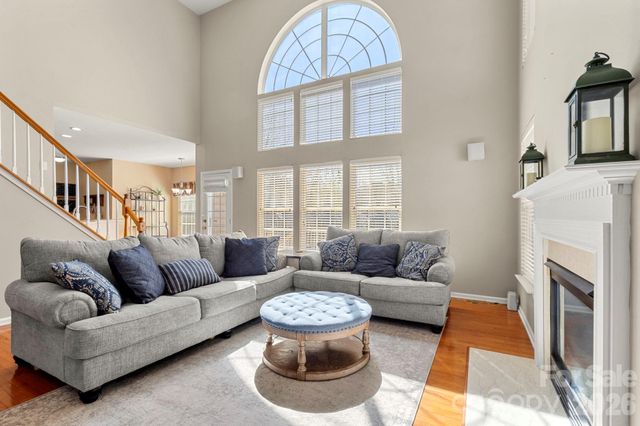 9222 Hickory Tree Lane, Charlotte, NC 28277