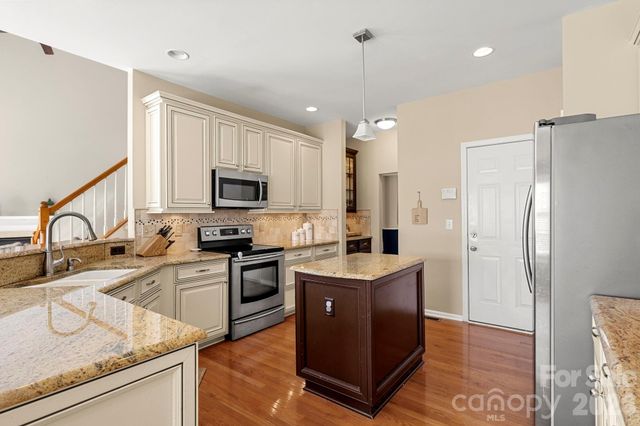 9222 Hickory Tree Lane, Charlotte, NC 28277