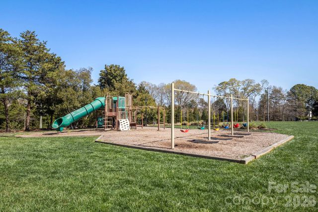 9222 Hickory Tree Lane, Charlotte, NC 28277