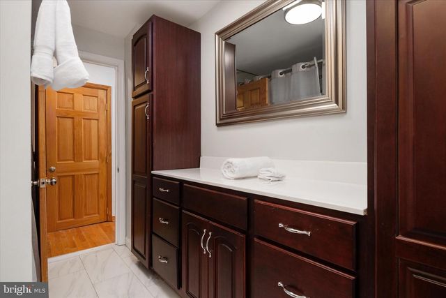 9460 GUILFORD RD, Columbia, MD 21046