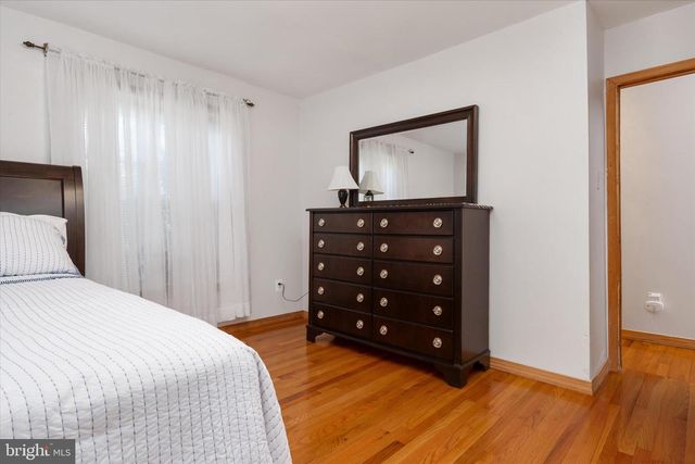 9460 GUILFORD RD, Columbia, MD 21046