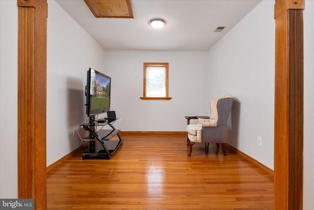 9460 GUILFORD RD, Columbia, MD 21046