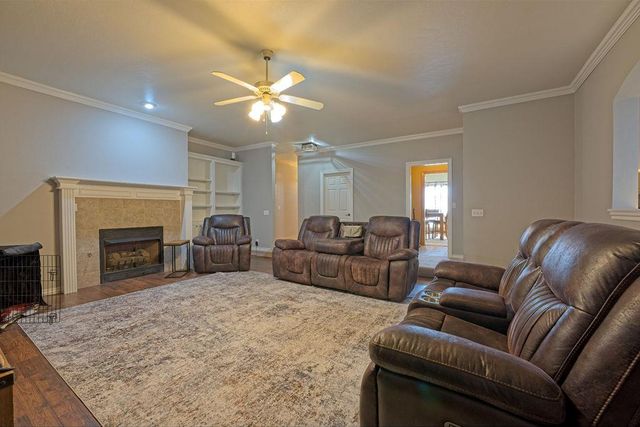 11613 NW 113th Circle, Yukon, OK 73099