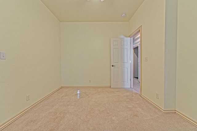 11613 NW 113th Circle, Yukon, OK 73099