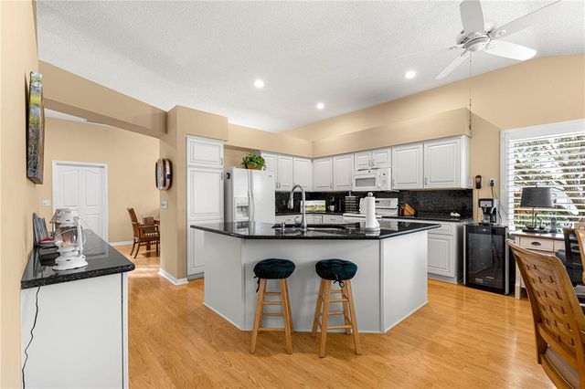 165 PALERMO PLACE, Lady Lake, FL 32159