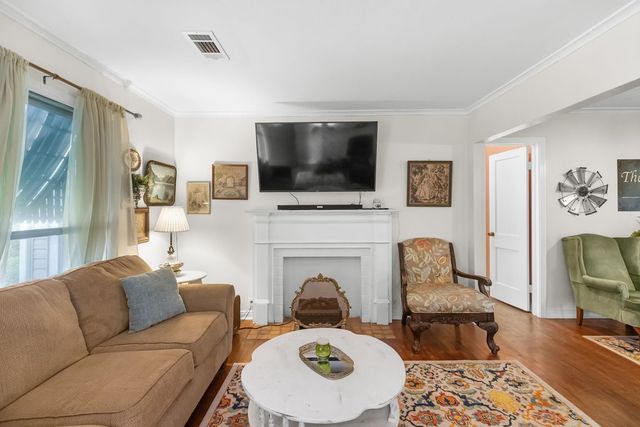 1617 N Ricketts Street, Sherman, TX 75092